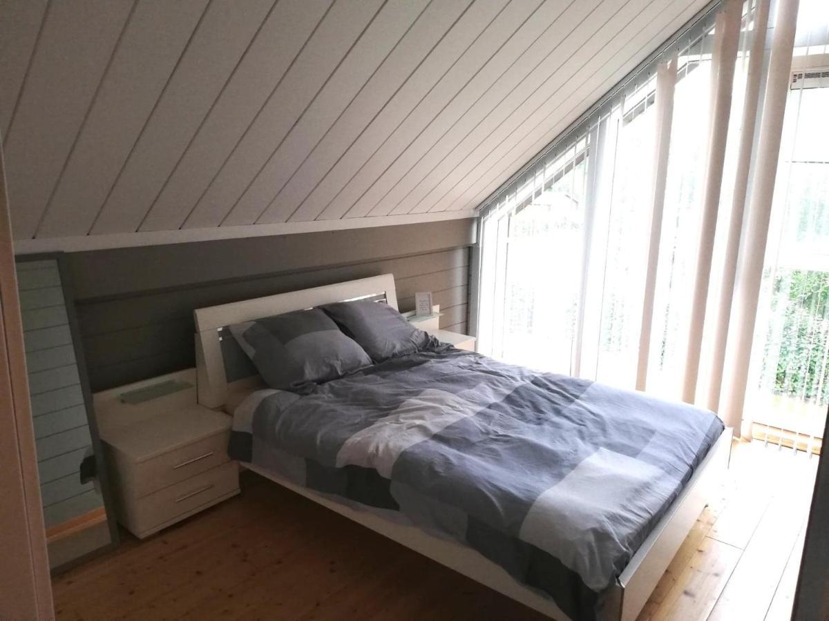 Maison 3 Chambres A 200 M De La Plage Des Lacs De L Eau D Heure Froid-Chapelle Eksteriør billede